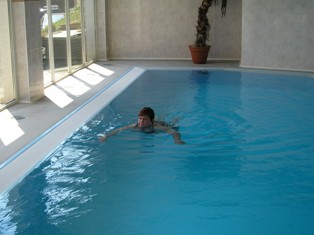 Noch mal Hallenbad